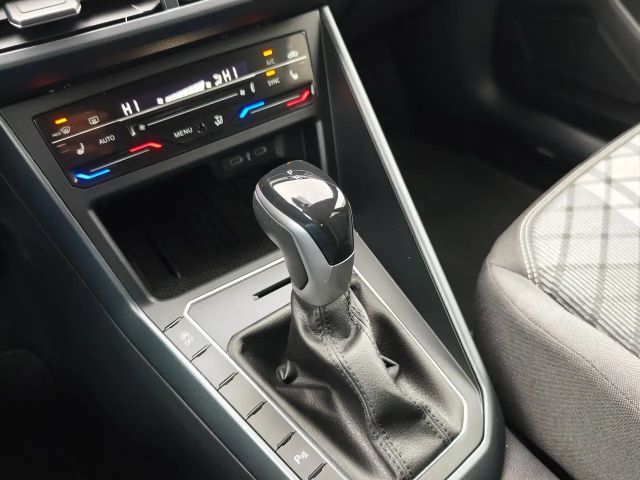 Volkswagen Taigo 1.5 TSI DSG R-Line