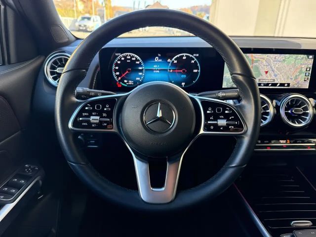 Mercedes-Benz EQB 250