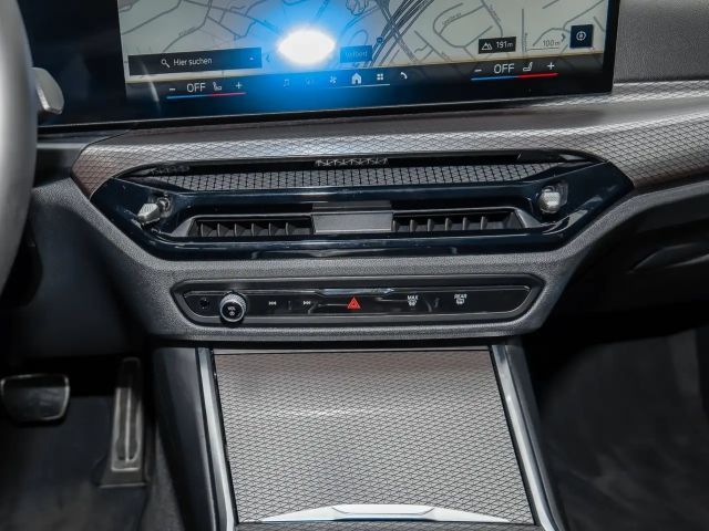 BMW 330 330e M-Sport Touring