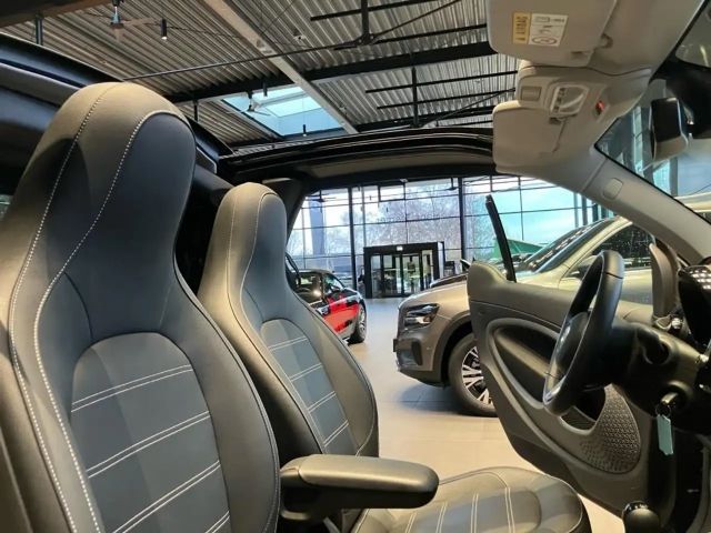 Smart EQ fortwo Ambiente Cabrio