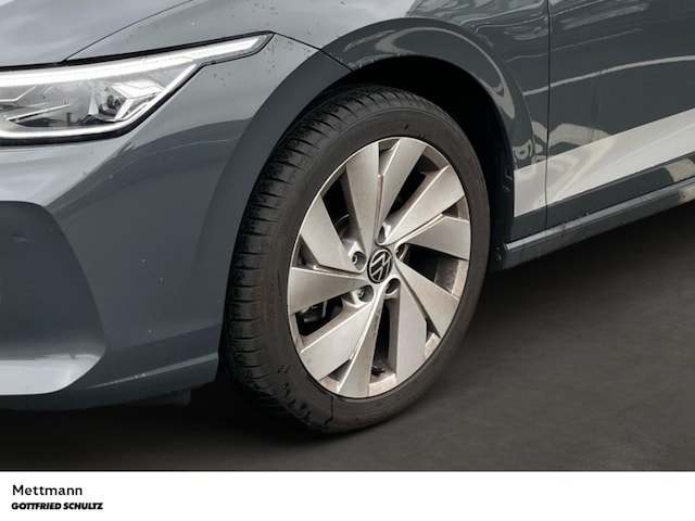 Volkswagen Golf 2.0 TDI DSG Style Variant