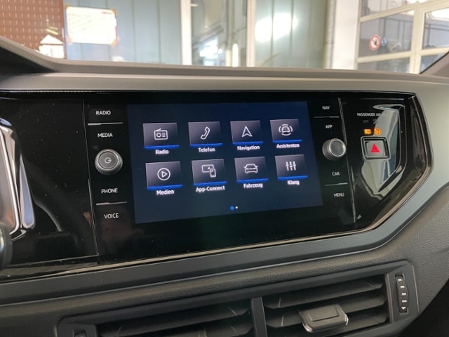 Volkswagen Polo 1.0 TSI DSG IQ.Drive