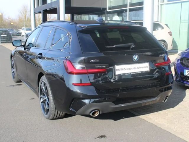 BMW 330 330e M-Sport Touring xDrive