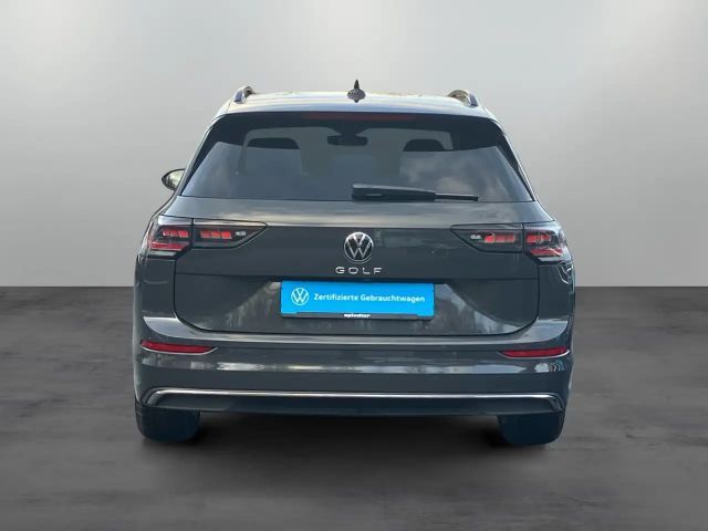 Volkswagen Golf 2.0 TDI DSG Style Variant