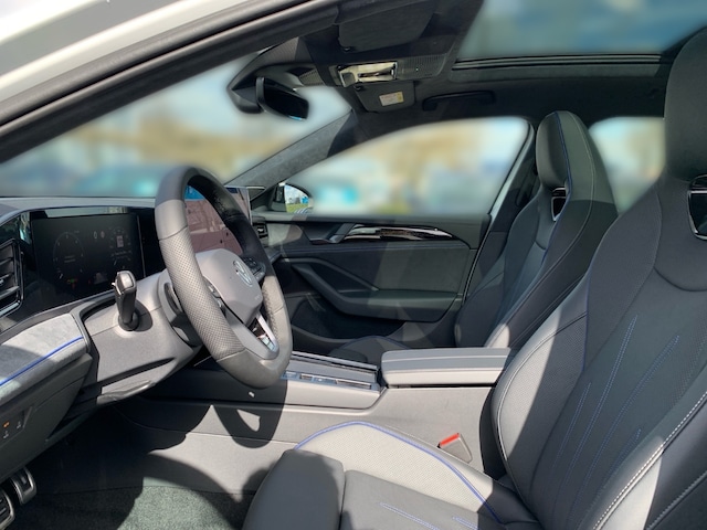 Volkswagen Passat R-Line