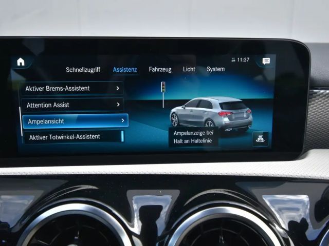 Mercedes-Benz A 220 A 220 d Hatchback Style