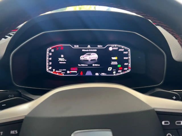 Seat Leon 1.5 eTSI FR-lijn Sportstourer