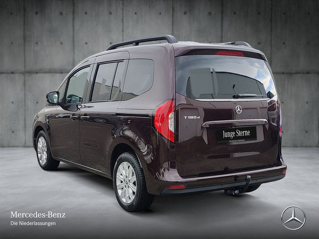 Mercedes-Benz T 180 T 180 d Standard