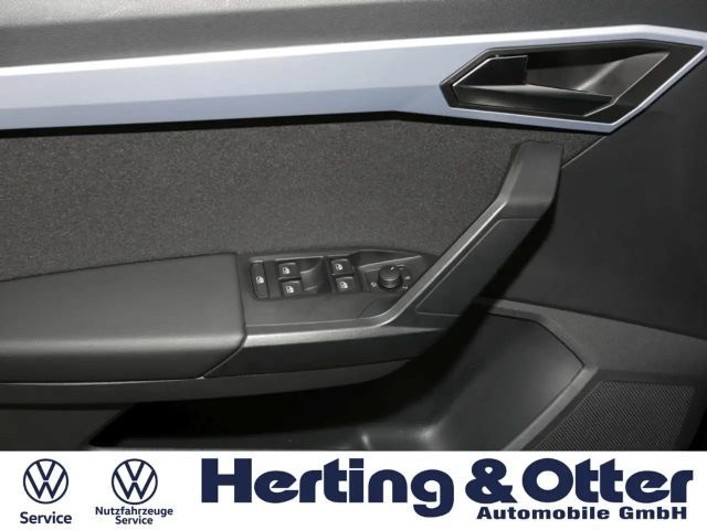 Seat Arona Connect FR-lijn