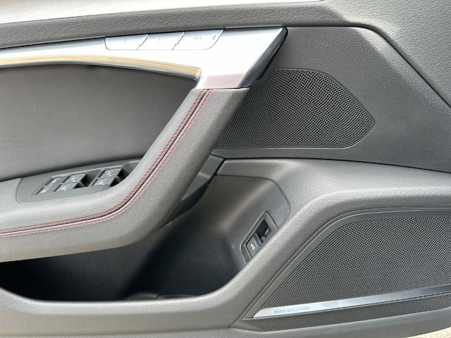 Audi S6 Avant Quattro