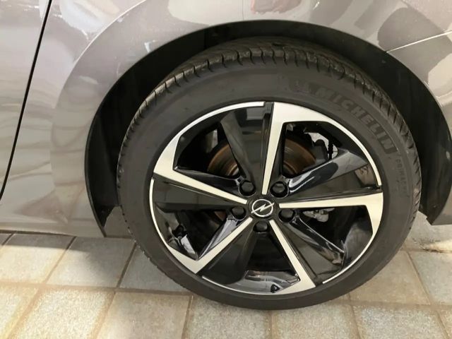 Opel Astra 1.2 Turbo Sports Tourer