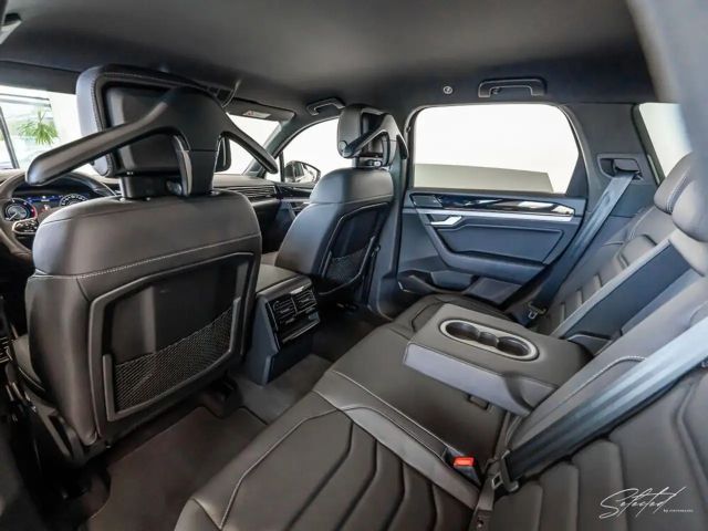 Volkswagen Touareg 4Motion R-Line