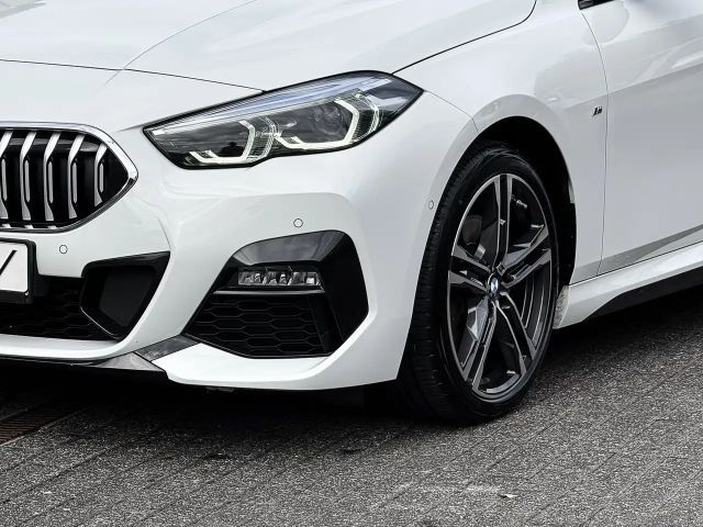 BMW 218 218i Coupé M-Sport