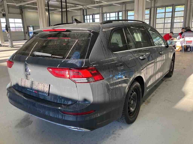 Volkswagen Golf DSG Golf VIII Style Variant