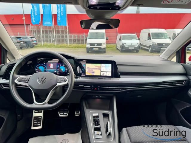 Volkswagen Golf 1.5 eTSI DSG