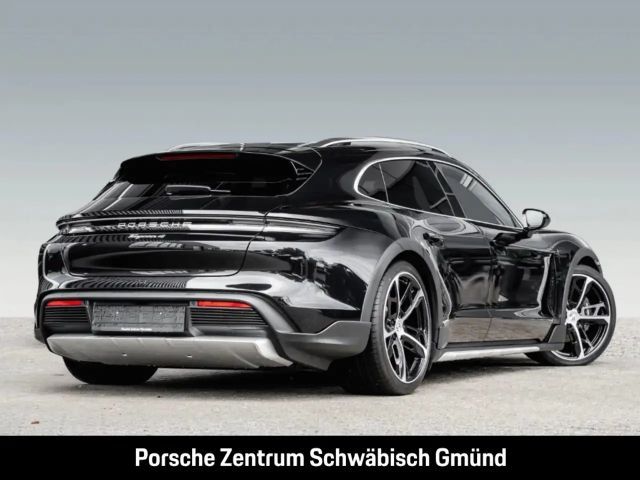 Porsche Taycan 4 Cross Turismo