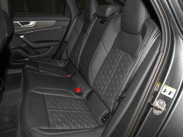 Audi RS6 AHK Matrix HUD Keramik Pano 305km/h