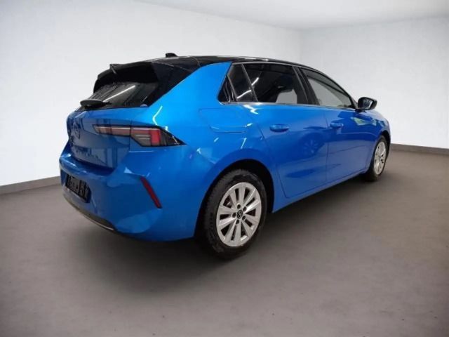 Opel Astra 1.2 Turbo Elegance