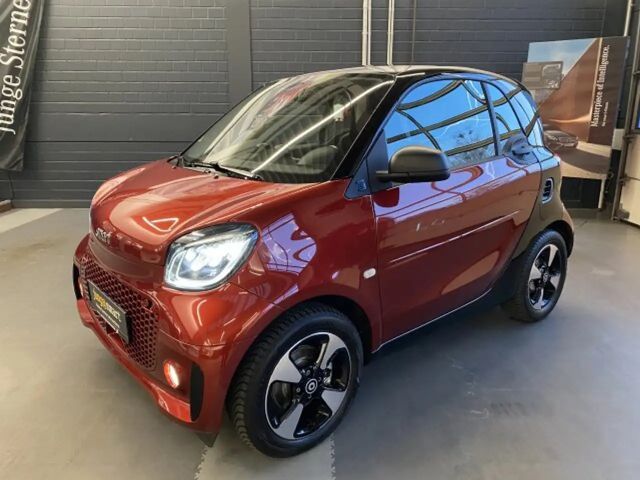 Smart EQ fortwo smart EQ fortwo Exclusive LED Panorama Kamera...