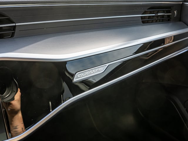 Audi S6 Quattro Sedan