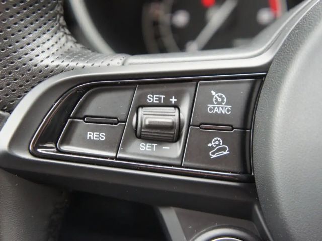 Alfa Romeo Stelvio Q4 Super