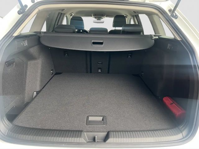 Volkswagen Golf 1.5 TSI DSG Variant