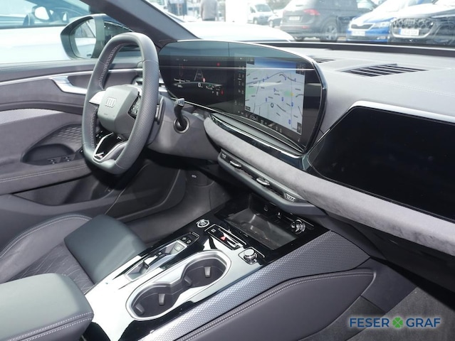 Audi A6 Avant Quattro S-Tronic