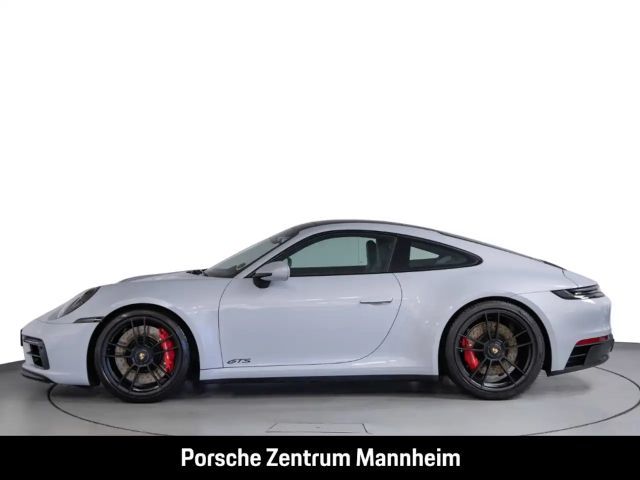 Porsche 992 Carrera Coupé GTS