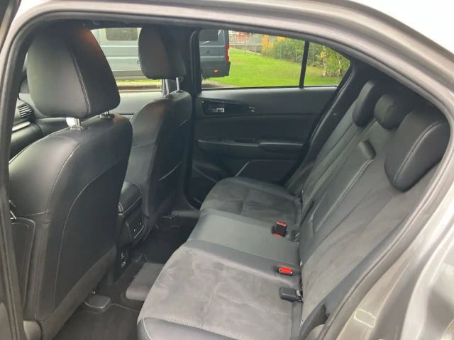 Mitsubishi Eclipse Cross 4WD PHEV