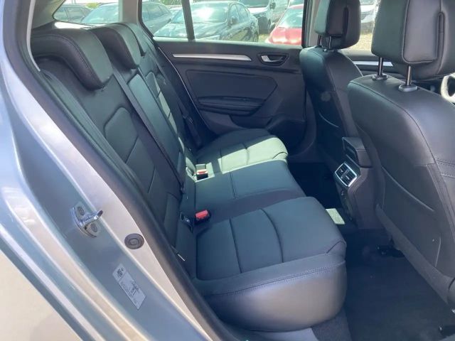 Renault Megane Combi EDC Intens TCe 140