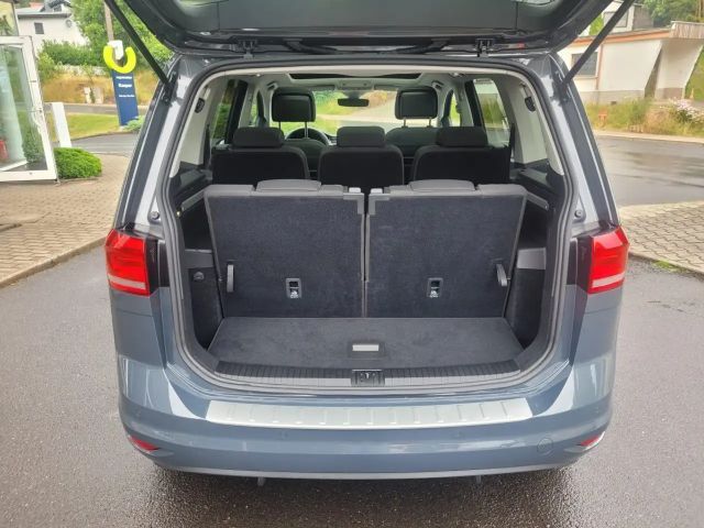 Volkswagen Touran 1.5 TSI Move