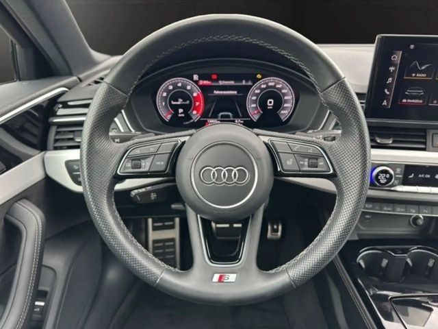 Audi A4 40 TFSI Avant Quattro