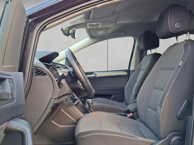 Volkswagen Touran 1.5 TSI DSG Move