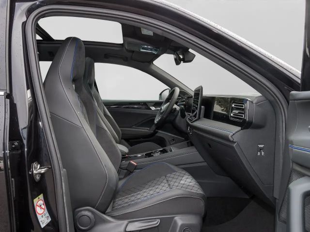 Volkswagen Tiguan 1.5 eTSI DSG R-Line