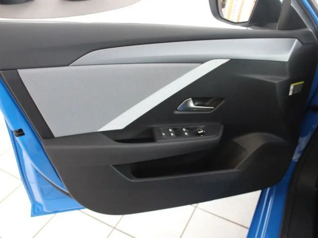 Opel Astra 1.2 Turbo Edition Turbo