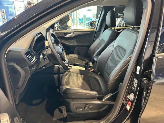 Ford Kuga AWD Titanium X