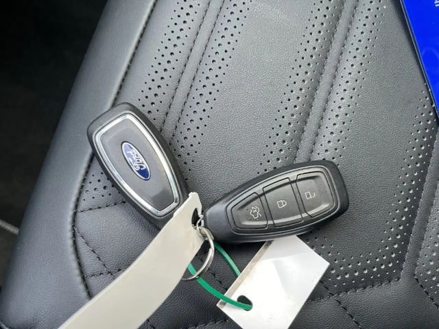 Ford Puma EcoBoost ST Line Vignale