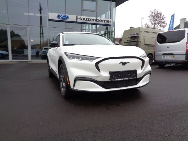 Ford Mustang Mach-E Basis