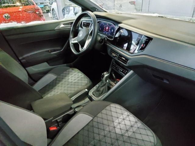 Volkswagen Taigo 1.5 TSI DSG R-Line