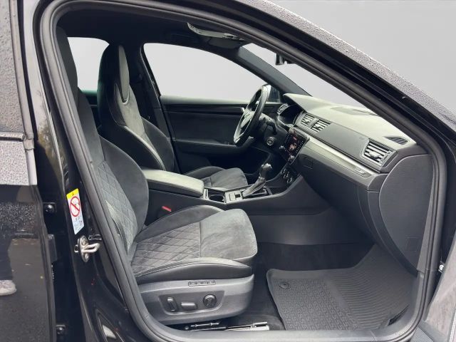 Skoda Superb 2.0 TDI Combi Sportline