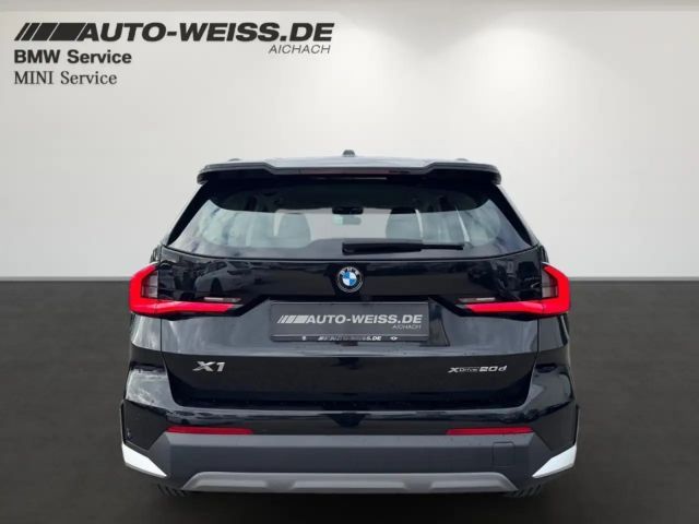 BMW X1 20dxA SPORTSITZ+NAVI+LED+SLI+SHZ+LHZ+BT+APPLE