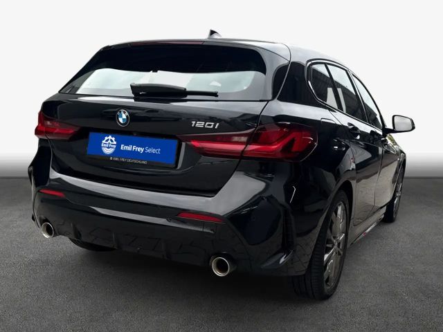 BMW 120 120i M-Sport Sedan