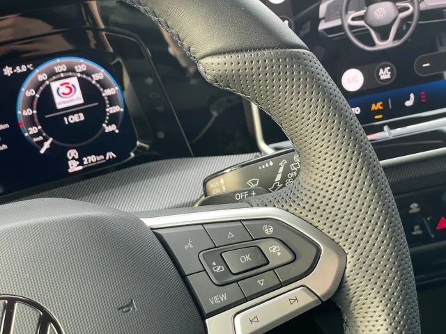 Volkswagen Golf DSG Sport