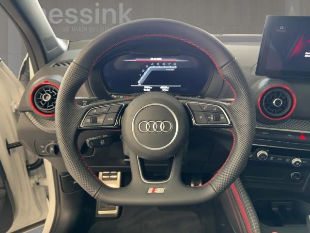 Audi SQ2 S-Line