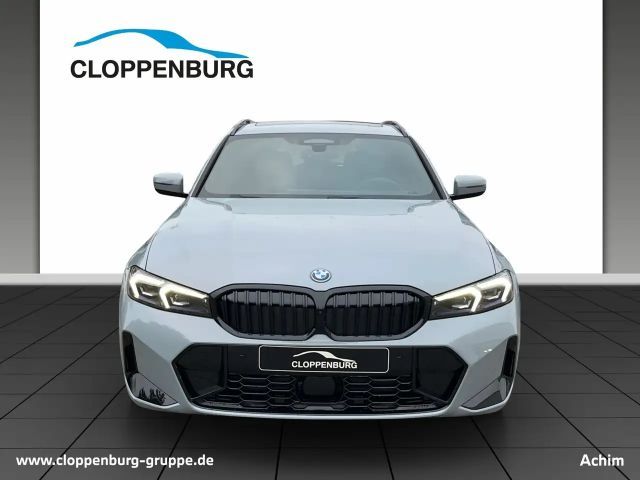 BMW 330 330e M-Sport Touring