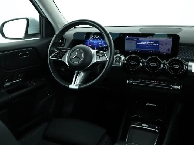 Mercedes-Benz GLB 180 GLB 180 d
