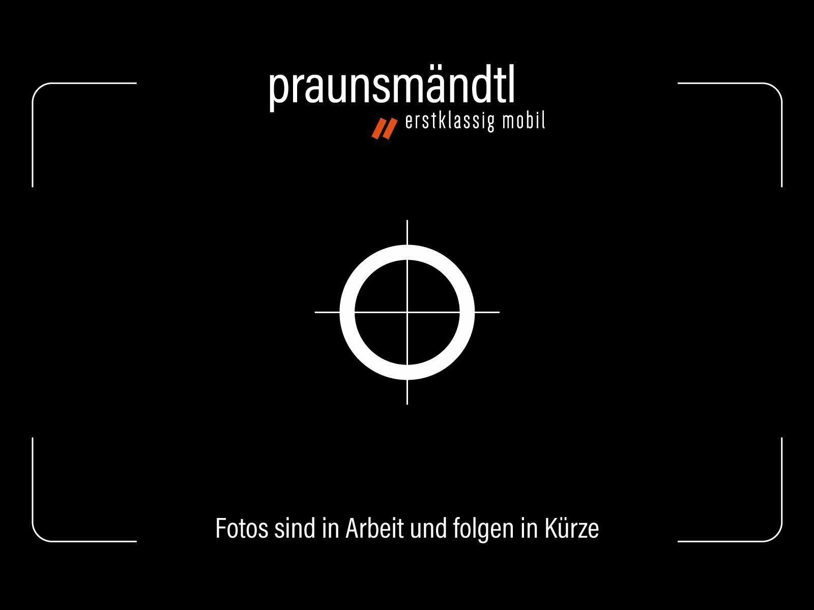 Mercedes-Benz C 200 AMG Line Sedan