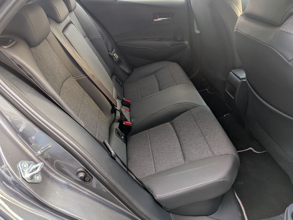 Toyota Corolla 5-deurs Team D Technik