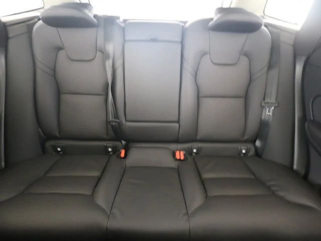 Volvo XC60 AWD Dark Ultra