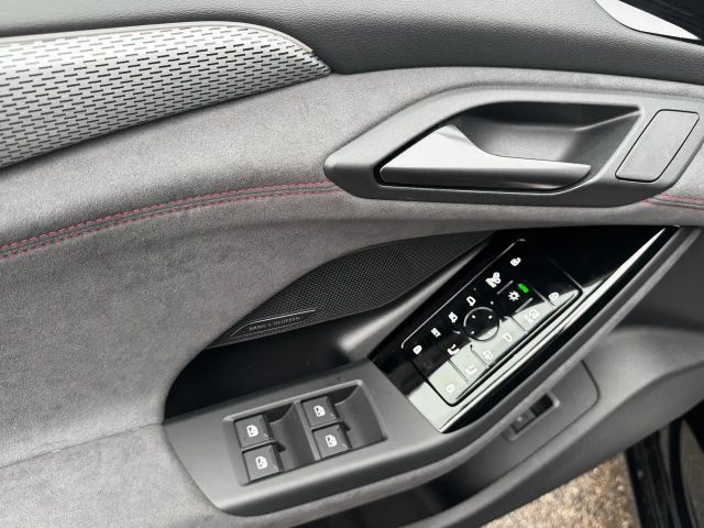 Audi A6 e-tron Quattro